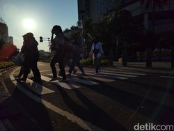 Merekam Sore Hari di Ibukota Dengan Realme 8 Pro