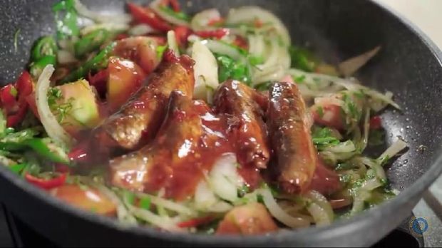 Indomie Sardine Recipe, Practical Sahur Side Dish that is Deliciously Savory