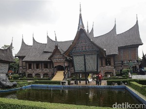 TMII Dikelola Negara, Jangan Hilangkan Fungsi Edukasi, Toilet Diperbaiki dong