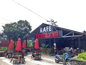 Tempat Nongkrong Mahasiswa di Yogya Cocok untuk Diskusi hingga Ngerjain Tugas