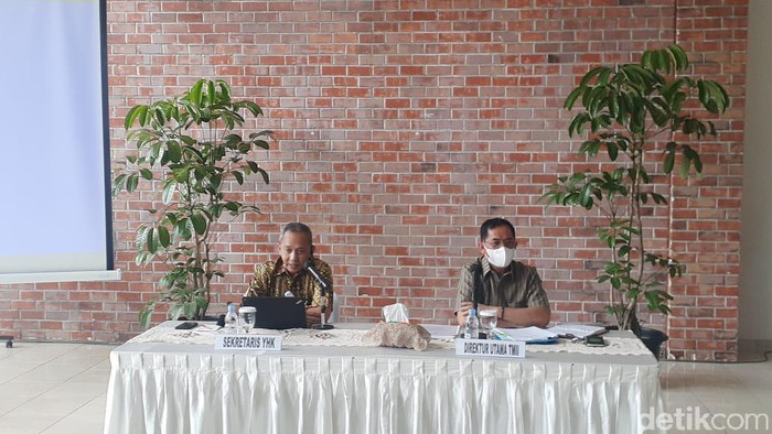 Foto: Sekretaris Yayasan Harapan Kita (kiri) dan Dirut TMII (kanan) (Foto: Afzal/detikcom)