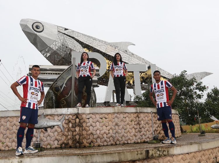 Foto: Ada Bandeng di Jersey PSG Pati