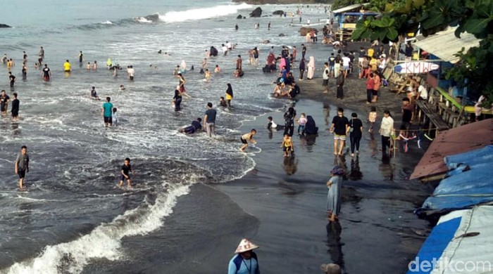 Sejumlah objek wisata di Sukabumi dipadati wisatawan.
