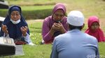 TPU Pondok Kelapa Ramai Peziarah Jelang Ramadhan