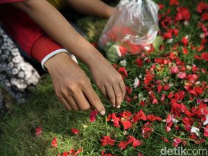 Jeritan Hati Warga di Jakarta Kala Makam Ditutup tapi Mal Dibuka