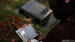 TPU Pondok Kelapa Ramai Peziarah Jelang Ramadhan