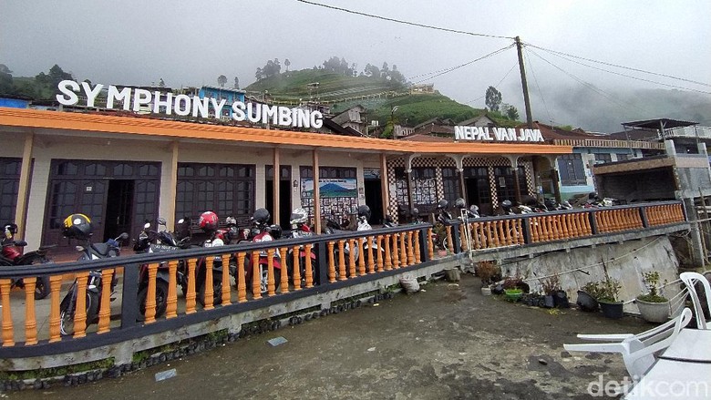 Basecamp Butuh, Dusun Butuh, Desa Temanggung, Kecamatan Kaliangkrik, Kabupaten Magelang Basecamp Butuh, Dusun Butuh, Desa Temanggung, Kecamatan Kaliangkrik, Kabupaten Magelang