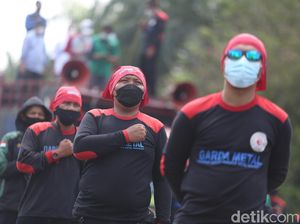Buruh Minta Menaker Buat Aturan Larangan PHK Selama Pandemi