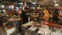 Lonjakan harga daging cukup signifikan yang tembus hingga Rp180.000 per kilogram (kg) dari sebelumnya Rp 120 ribu.  
