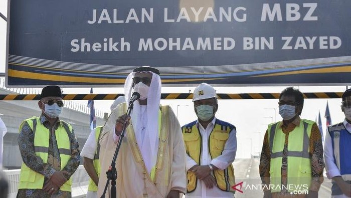 japek tol MBZ