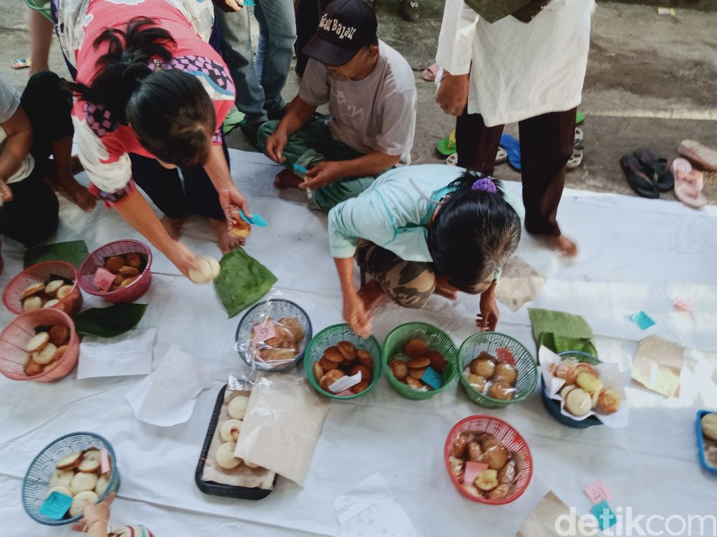 Unik! Kenduri Apem Jelang Ramadan di Klaten Didoakan Lintas Agama