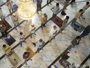 Contohkan Banyumas, Kemenkes Waspadai Superspreader di Klaster Bukber-Tarawih