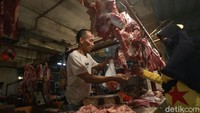 Sementara harga normal sebelumnya hanya kisaran Rp100 ribu per kilogramnya.  