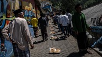 Ritual nyadran bagi orang Jawa beragam motivasi keagamaan. Di antaranya, selain ungkapkan saling mendoakan antara orang yang telah tiada dengan yang masih hidup, ada fungsi integrasi masyarakat di sana.   