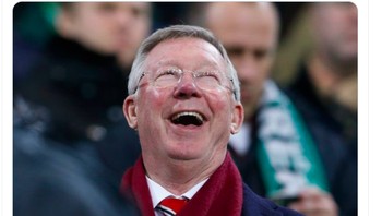 Terkenang kata Sir Alex Ferguson bahwa lawan cuma Tottenham. Foto: Twitter