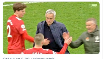 Tapi ini kan cuma Tottenham, begitu kata Solskjaer dan para pemain MU. Foto: Twitter