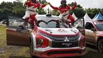 Aksi Rifat Sungkar Geber Xpander AP4 di Sprint Rally