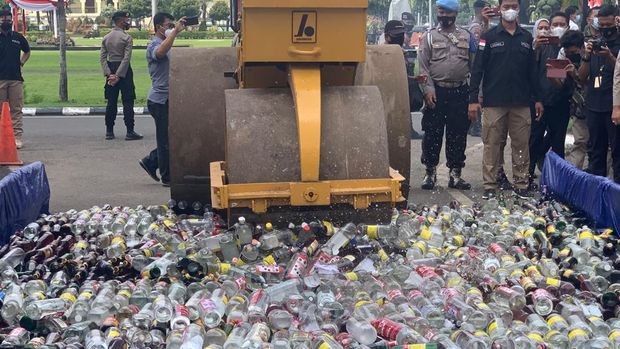 pemusnahan narkoba dan miras