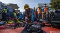 Siaga pasokan listrik di PLN UID Jakarta Raya didukung dengan kekuatan 2371 personel siaga, 16 Posko Siaga, 6 unit mobil deteksi, 17 unit gardu bergerak, 4 unit kabel bergerak, 6 unit Uninterruptible Power Supply (UPS), dan 20 unit Power Bank PLN.