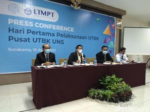 Perketat Prokes, UNS Tak Syaratkan Tes COVID-19 ke Peserta UTBK SBMPTN 2021