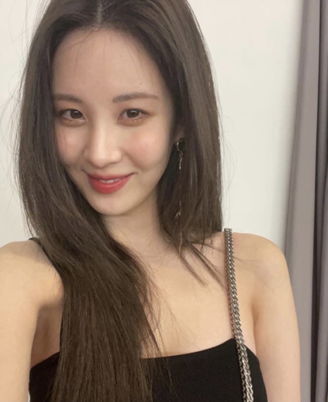 “Cintaku, orang-orangku, aku selalu bersyukur dan aku mencintaimu. Aku mencintaimu,” tulis pemilik akun Instagram seojuhyun_s. Sejumlah netizen Korea pun berkomentar di forum komunitas setelah melihat unggahannya. Foto: dok seojuhyun_s
