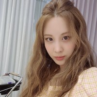 “Dia mungkin mengunggah foto ini karena terpikir penggemar merasa khawatir… sangat perhatian” “Sangat cantik… Aku merasa kasihan padanya karena masalah ini muncul kembali”, tulis netizen yang menunjukkan perhatian pada Seohyun. Foto: dok seojuhyun_s