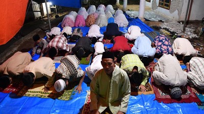 Semangat Ibadah Ramadhan di Lokasi Bencana