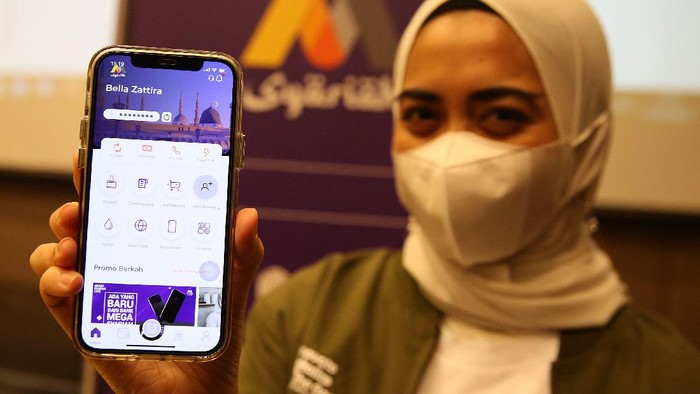 Solusi Kehidupan Syariah untuk Transaksi dan Beramal Mobile Banking M Syariah, merupakan aplikasi pertama dan satu-satunya yang dapat melakukan pembukaan rekening tanpa video call dan datang ke cabang.