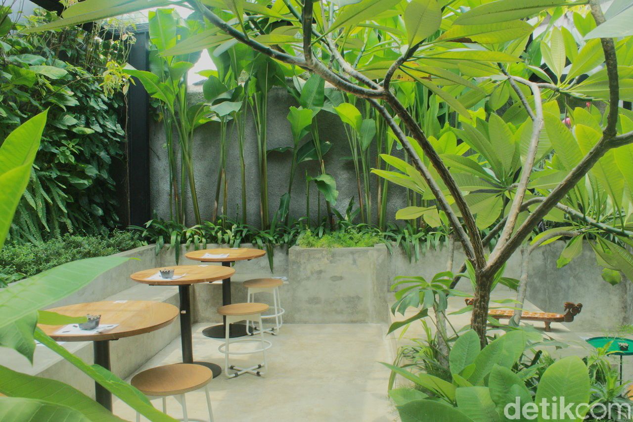 South Kitchen: Segarnya Tom Yum dan Cumi Lado Ijo di Restoran Hidden Gems