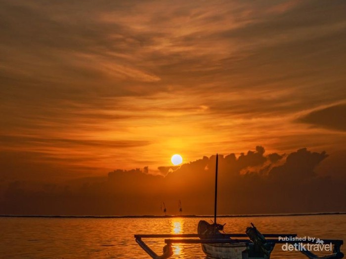 Spot Sunrise Sejuta Photograper Usahakan datang pagi buta untuk mendapat foto ciamik sunrise