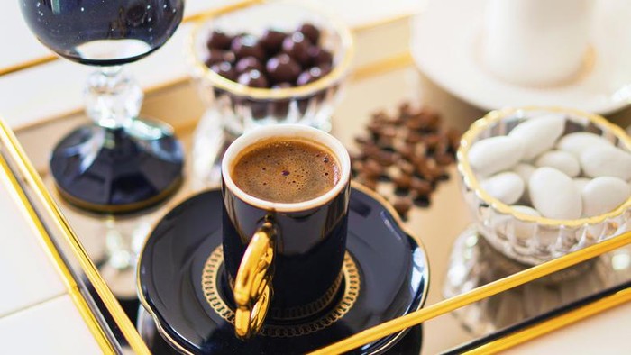 Tips minum kopi saat bulan puasa 3 Tips Sehat Minum Kopi Saat Menjalani Ibadah Puasa