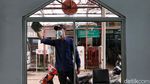 Bersih-bersih Masjid Sambut Ramadhan