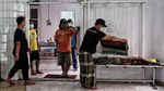 Bersih-bersih Masjid Sambut Ramadhan
