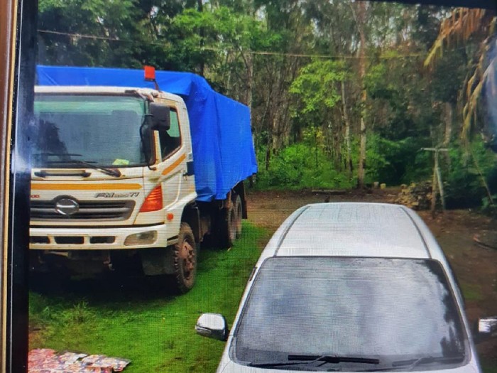 Truk diduga pembawa lari dokumen barang bukti kasus korupsi