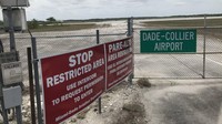 Proyek Everglades Jetport diluncurkan pada 1968, saat kabin pesawat dipenuhi asap cerutu. (Miami-Dade Aviation Department)