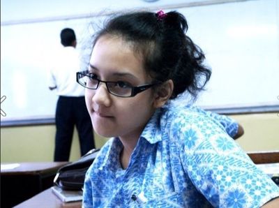 10 Foto Selebgram Saat Sekolah Bikin Pangling, Awkarin Sampai Anya Geraldine