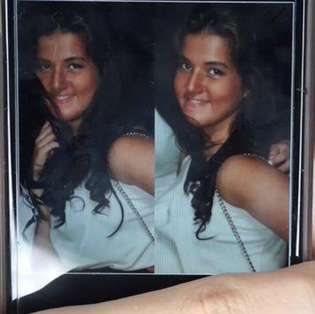 Tasya FarashyaSelebgram beauty ini pernah mengungkap potret masa lalunya di YouTube. Saat duduk di bangku sekolah, ia mengaku sudah menyukai makeup dan terobsesi tampil mirip Nicole Scherzinger. Karena itu, ia sering memakai foundation yang lebih gelap dari warna kulit.Foto: Instagram