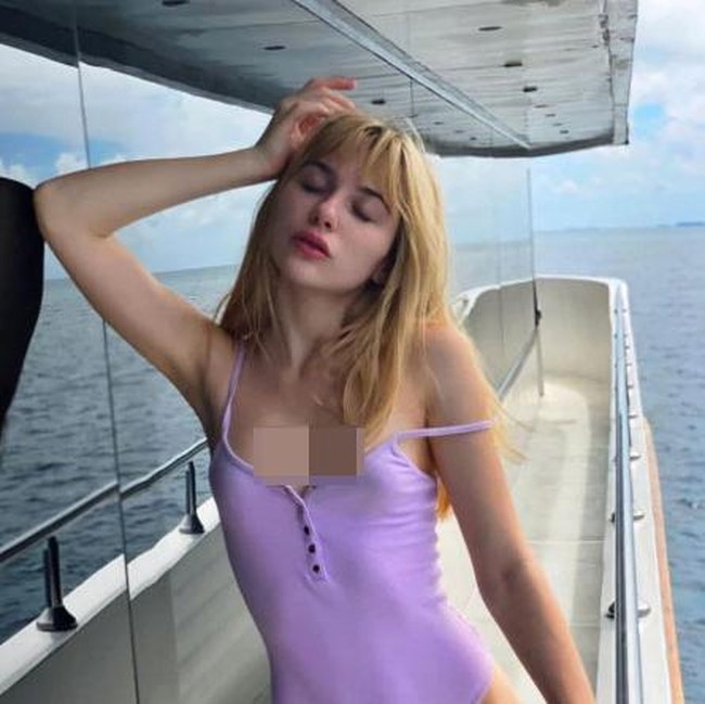 Dalam video tersebut, dia mencaci maki fotografer sekaligus pihak penyelenggara pemotretan bugil yang dilakukan di balkon di salah satu apartemen elit di Dubai.  Foto: Instagram