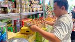 Suasana Pasar Kurma di Tanah Abang, Ada Kurma Ajwa Rp 300 Ribu per Kg!
