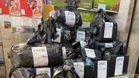 Penjualan kurma tahun ini disebut penjual lebih bagus dibanding tahun lalu. Salah satunya juga bersumber dari penjualan online Foto: detikfood