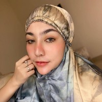 Alhamdulillah reaksinya kak cantik banget, kak selamat ya, semangat ya semoga istikamah. Mereka semua mendukung. Ini adalah sesuatu yang baik jadi kenapa nggak dilanjutin, tuturnya. Foto: Instagram/@lzadtya