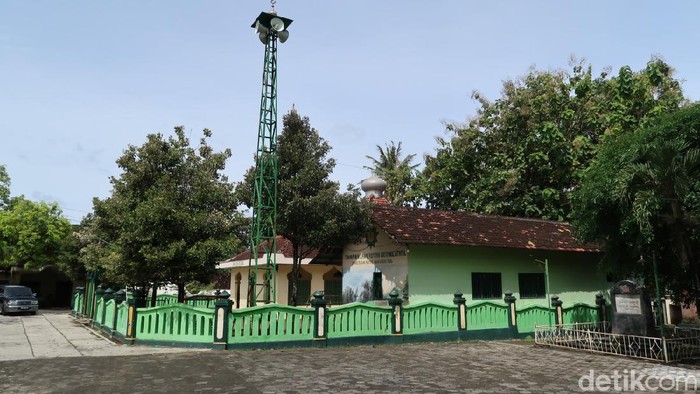 Masjid Al-Huda di Pedukuhan Sidorejo, Kalurahan Sodo, Kapanewon Paliyan, Kabupaten Gunungkidul,