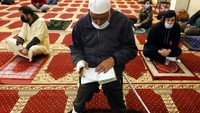 Seperti halnya di negara Barat, umat Muslim di AS pun amat multietnis dan nasionalitas. Banyak yang datang dari kawasan India-Pakistan-Bangladesh, Timur Tengah, Afrika Utara, Asia Tenggara, dan juga Eropa Timur.  
