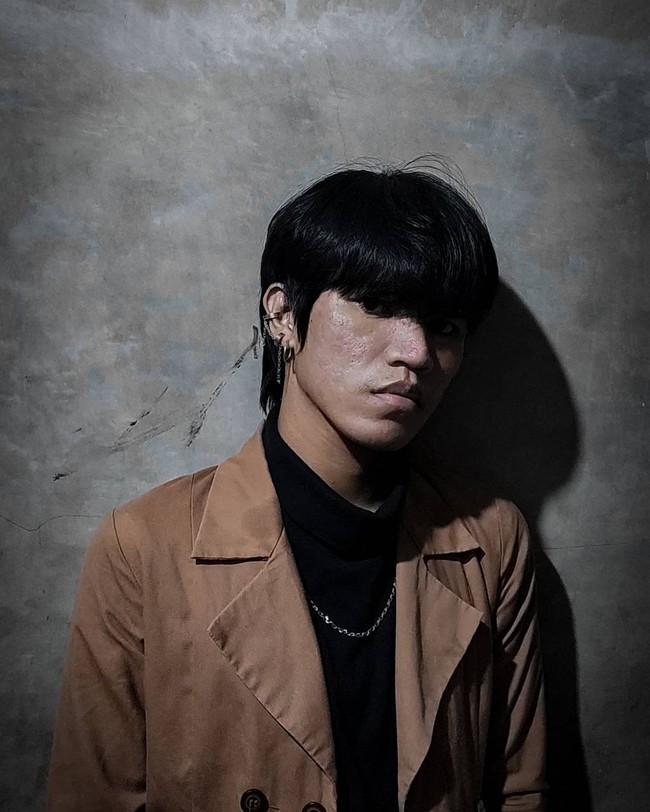 Wolipop berbincang dengan Yogi Hadi Wibowo yang membuat konten tersebut di TikTok. Ia merasa senang ketika tahu videonya viral di media sosial. Kalau di TikTok senang bisa viral, aku nggak menyangka banget. Tapi kalau yakin buat video viral malah nggak viral. Kalau nggak ada niatan eh malah viral, kata Yogi, Selasa (13/4/2021). Foto: Dok.Instagram @bobocu.id.