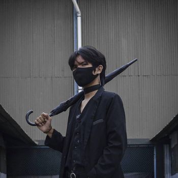 Ogi Adi Wibowo viral di TikTok tiru Han Seojun True Beauty.