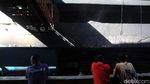Potret Kesedihan Pedagang Pasar Minggu yang Kiosnya Terbakar