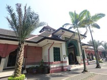 8 Tempat Wisata Dekat Tol Pasteur Bandung, Mal hingga Tempat Pijat