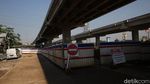 Foto Proyek Pelebaran Jembatan Kali Cakung yang Tak Kunjung Rampung