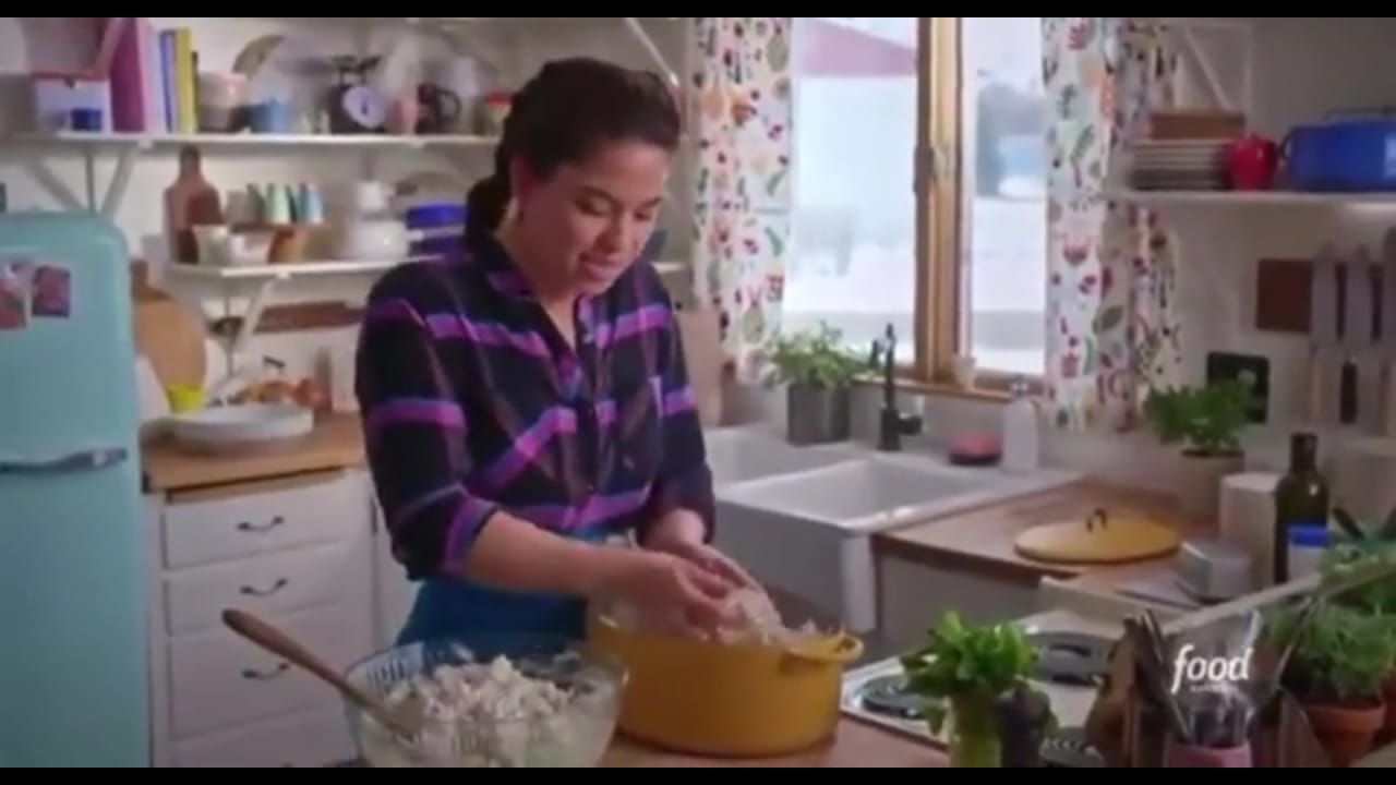 Food Blogger Bikin Salad dari Popcorn, Netizen: Ini Kriminal!