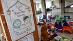 Semangat Anak-anak Pesisir Jakarta Cari Pahala di Bulan Puasa